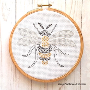 Blackwork Bee Pattern | Instant Digital Download | PDF File | Honeybee