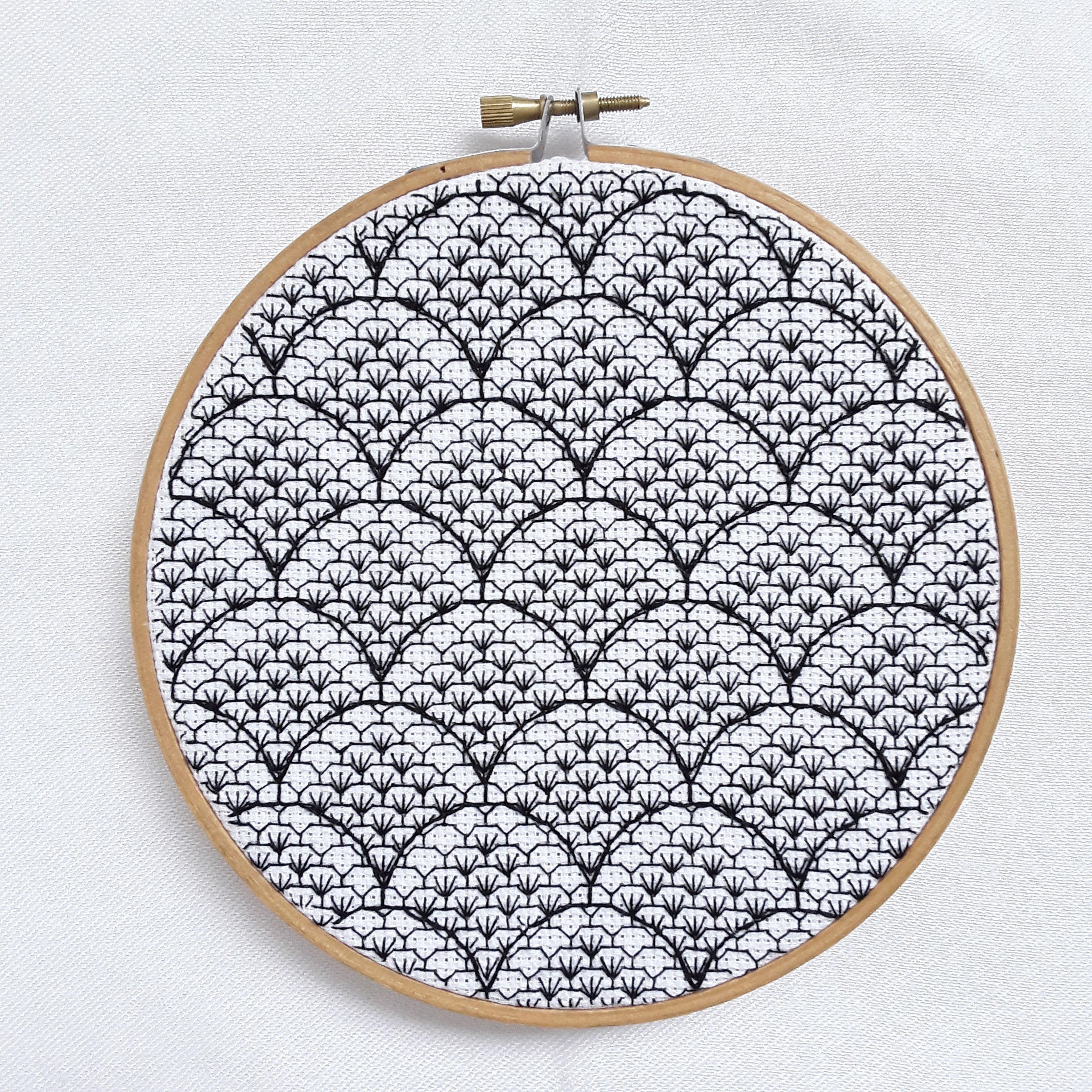 Art Deco Scallops Blackwork Embroidery Pattern Modern Blackwork
