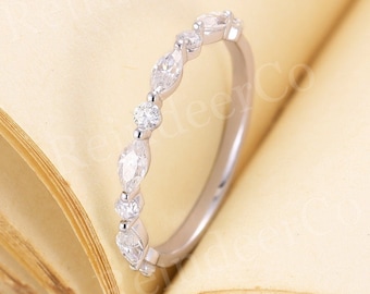 Vintage Moissanite Ehering, Weißgold halbe Ewigkeit Marquise Diamant Band, zierliche stapelbare passende Band, Jubiläumsversprechen Ring Frauen
