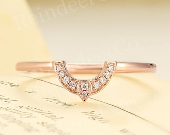Round cut moissanite curved ring|Vintage rose gold wedding band|Art deco pear shaped anniversary ring|Unique U-shaped promise ring