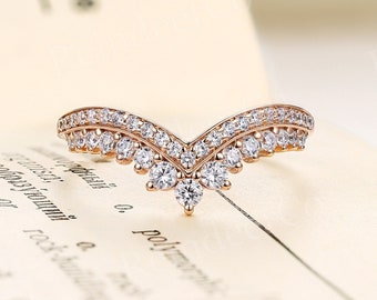 Vintage Diamond/Moissanite Curved Wedding Band,Rose Gold Chevron Band,Unique Stacking Matching Half Eternity Ring,Anniversary Promise Ring