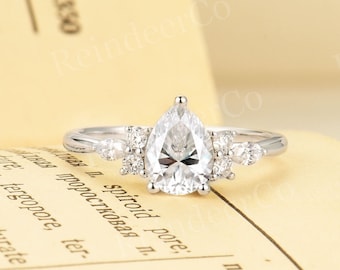 Moissanite engagement ring vintage | Marquise cut diamond/moissanite ring white gold | Pear shaped prong set ring | Unique seven stone ring