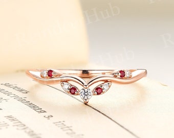 Lab Ruby & Sapphire Wedding Band Vintage Rose Gold Ring Unique Round Cut Moissanite Ring Dainty Curved Stackable Band Promise Bridal Band