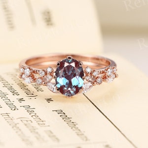 Oval Cut Alexandrite Engagement Ring,Vintage Rose Gold Wedding Ring,Antique Moissanite/Diamond Bridal Set,Unique Anniversary Promise Ring