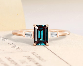 Three Stone Emerald Cut Alexandrite Engagement Ring,Art Deco Tapered Baguette Cut Moissanite Wedding Rings,Unique Anniversary Promise Ring