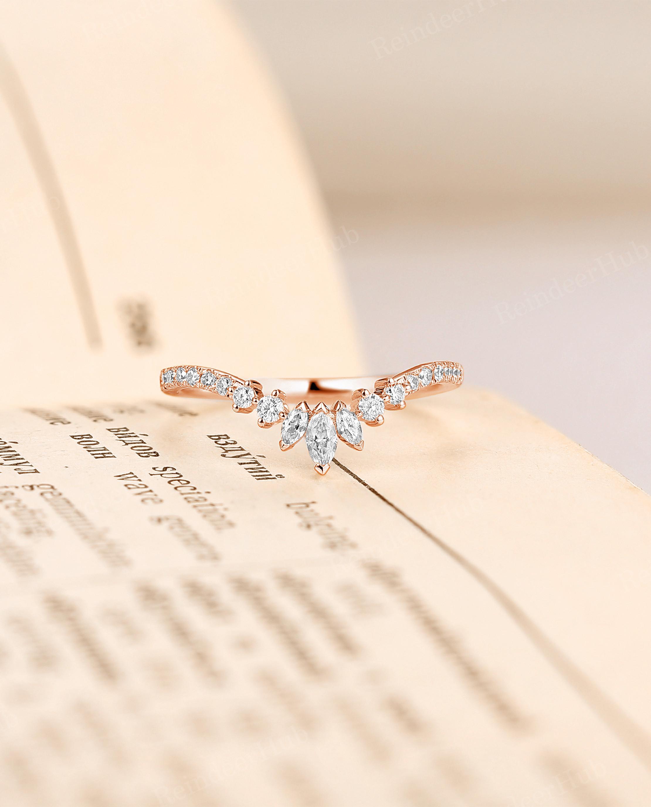 Alliance En Or Blanc 18 Carats Avec Diamants 1,25 Carat - Taille 53 - Magnifique Occasion
