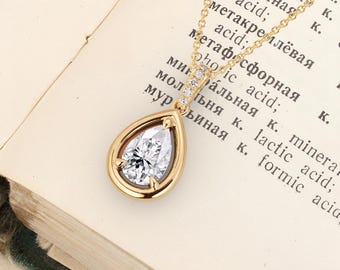 Dainty Pear Moissanite Pendant Necklace, Minimalist Solid Gold Teardrop Daily Wear Necklace, Anniversary Gift