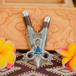 Trisula Kuripe / Handmade Balinese Kuripe / Tamarind wood / Sterling Silver & Azurite Stone