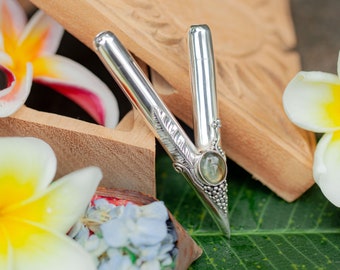 Guardian Feather Kuripe , Balinese Sterling Silver with Labradorite Gemstone and Tamarind wood inside the pipe