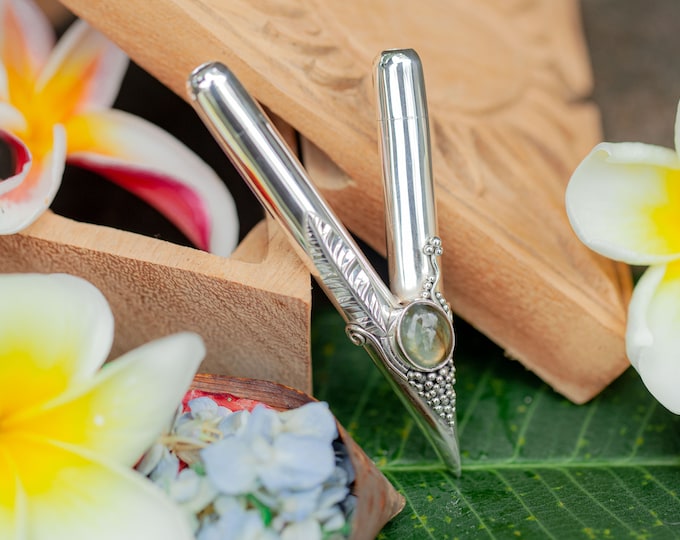 Guardian Feather Kuripe , Balinese Sterling Silver with Labradorite Gemstone and Tamarind wood inside the pipe