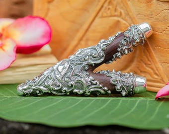 Set Sterling Silver Ornament Bee Kuripe and Tepi, Tamarin Wood, Exclusive Handcrafted Collectible Rapé Applicator, Free Traditional Wood Box