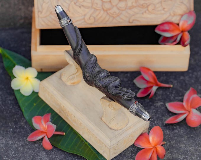 Dewata Snake Tepi Pipe Ular Bali, Silver, Amethyst, Garnet, Single Block Ebony Wood. Collectible Pipe for Rapé. (Tipi) Snake Tepi, Free box