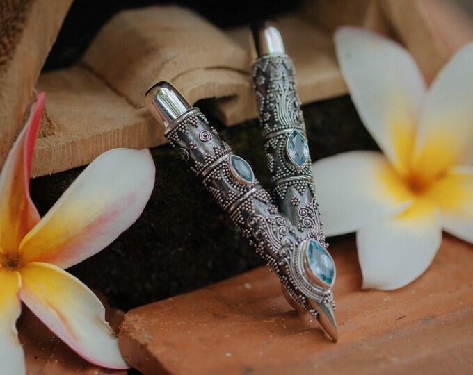 Blue Topaz Stone Sterling Silver Kuripe, Dewata Premium Pipe, Exclusive Balinese Ornament, Collectible Ceremonial Rapé Applicator, Free Box