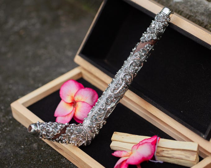 Tatahan Silver Ornament Bee Pipe, Exclusive Balinese Handcrafted Collectible Tepi Pipe, Solid Selected Tamarind Wood, Free Traditional Box.