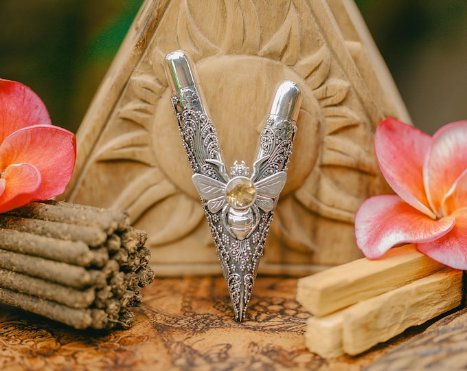Diamond Kuripe Bee 99% pure Silver Balinese Ornament, Dark wood, Citine, Exclusive Handcrafted Collectible Kuripe.