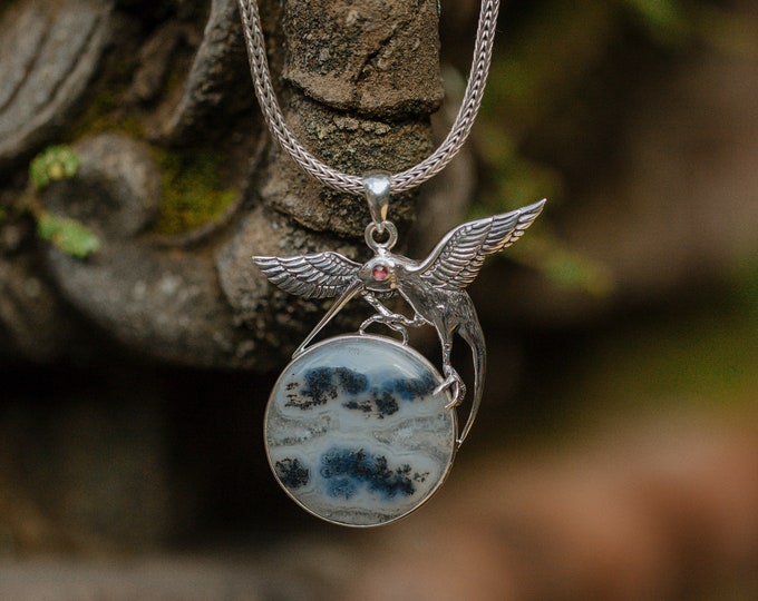 White Dendrite Agate Hummingbird Pendant - Sterling Silver with Garnet Stone, Balinese Handcrafted Necklace, Sacred Jewelry