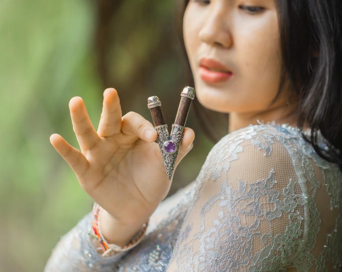 Amethyst Collectible Kuripe Pipe: Balinese High Purity Silver Ornament, Tamarind Wood