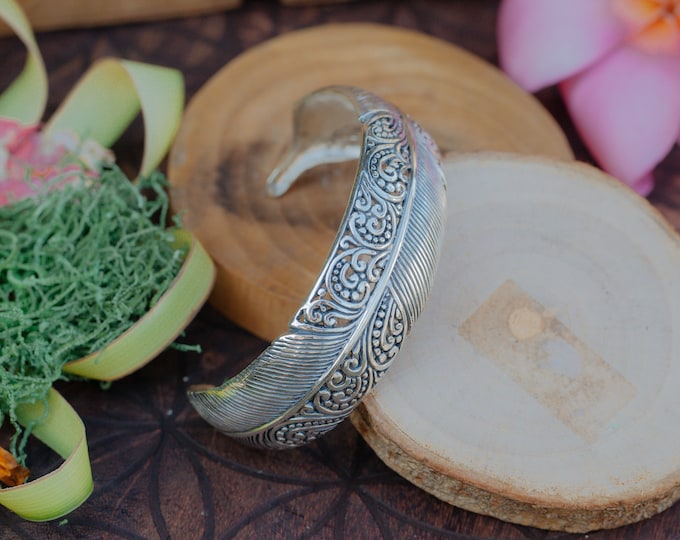 Handcrafted Balinese Style Cuff Feather Bracelet, High Quality Balinese Sterling Silver, Dewata Exclusive Bracelet, Sacred Unisex Bracelet,