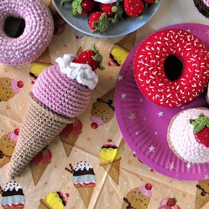 Erdbeer-Eistüte, gehäkeltes Süßigkeiten-Spielzeug, Amigurumi, Rollenspiel, Montessori-Spielzeug, Geschenk für Kleinkind, Stofftier, sensorisches Spielzeug