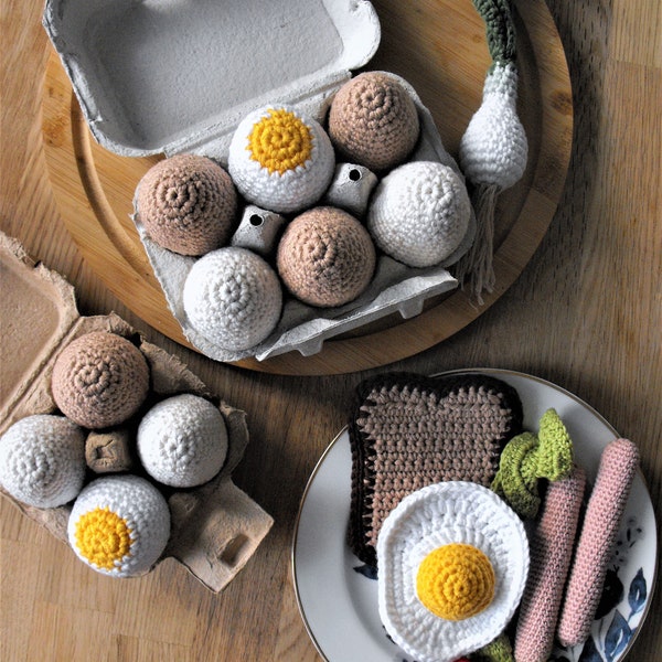 crochet eggs in box, pretend play food, amigurumi kitchen accessories, stuffed cotton toys, miniature food, Montessori handmade for kids