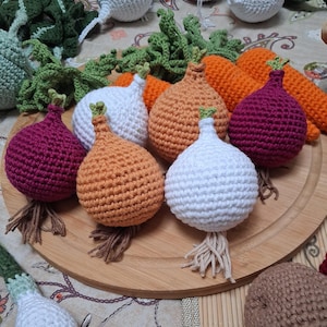 crochet onion, stuffed cotton vegetables amigurumi, pretend play food, play kitchen accessories, eco yarn handmade toys, montessori