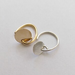Dot ear cuff • cartilage ear cuff mit Plättchenanhänger • kleine Ohrklemme für oberes Ohr •  Ohrmanschette • earcuff helix