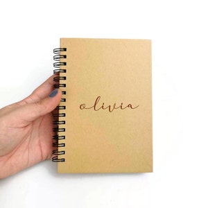 Caderno de nome personalizado gravado, caderno ecológico personalizado, cartão reciclado gravado a laser, viajante, presente para melhor amiga, irmã