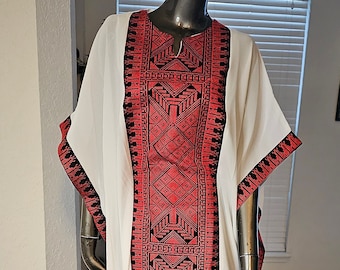 one Size Palestinian Jordanian Embroidered tatreez White abaya thobe bisht dress with red full embroidery on front & sides with inside belt