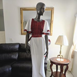 Modern Traditional Embroidered Palestinian Jordanian White Dress Thobe Abaya Kaftan from the top with Tatreez Belt & a cape on the shoulders