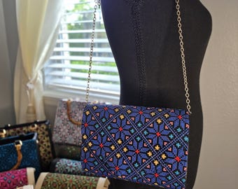 Bolso bandolera tipo sobre con cadena Tatreez bordado - Jordania-Palestina
