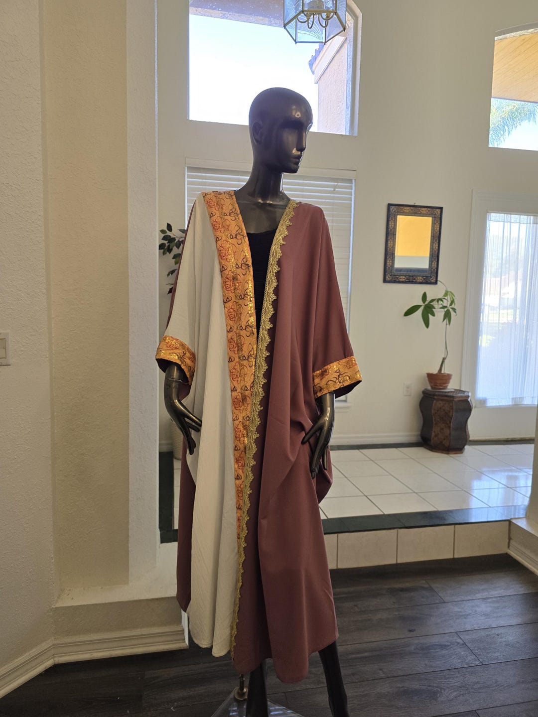 Dusty Rose Micropleated Kaftan Dress : Statement Micropleated Kaftan Kurta Dress main image 1