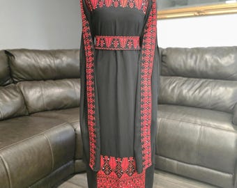 Vestido Thobe Palestino Jordano Negro para Niñas (Niñas) Kaftan Abaya con Bordado Rojo Tatreez Verificar Medidas en la descripción