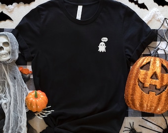 Minimalist Ghost Tee, T-shirt di Halloween carina da donna, camicia di Halloween divertente, T-shirt grafica ghost carina, regalo di Halloween per lei