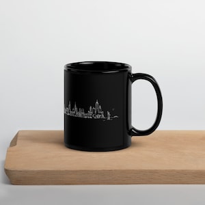 New York cityscape - Black Mug