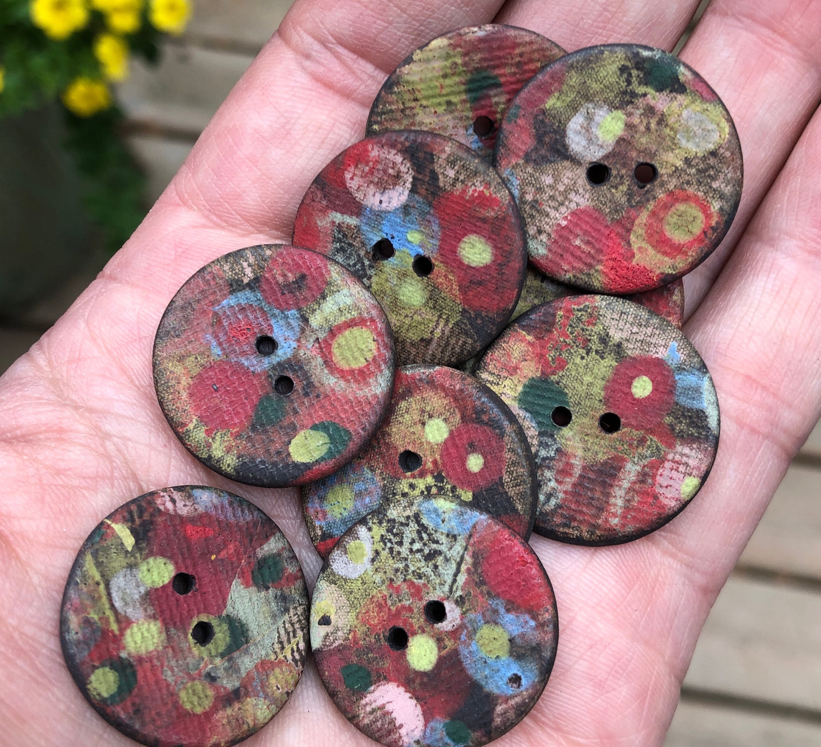 Rose Garden Buttonsred buttons Hand painted ButtonArtisan button