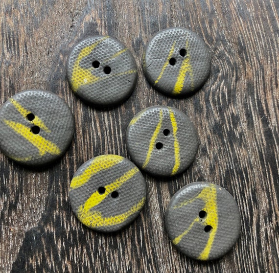 Yellow Button Set Yellow Back Buttons