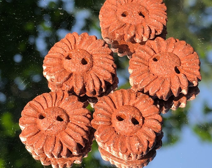 Terracotta Daisy Artisan Buttons-Red clay button-Pottery Button-terracotta button-flower button-ceramic button-statement button-large button