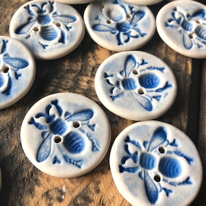 Delft Bee Porcelain Artisan Round Buttons-bee buttons-buttons -handmade buttons-delft buttons-blue and white buttons-washable button