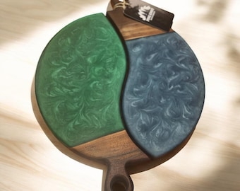 Yin & Yang Cheeseboard