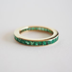 18K/14K Solid Gold Eternity Natural Squared Colombian Emeralds Lovely Stacking Ring, Gift Ring, Unisex, May Birthstone