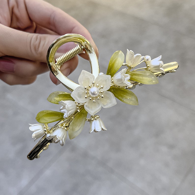 Lily of the Valley Hair Claw Flower Hair Claw Fairy Hair Etsy
