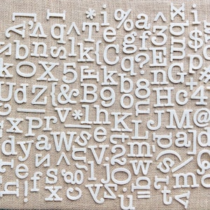 1" (100+ Pc) Fonte de feltro de lã de alfabeto Die Cut Decoração de parede para crianças Montessori Escola Brincadeira Material escolar Conjunto de artesanato de fonte de papelaria Tamanho