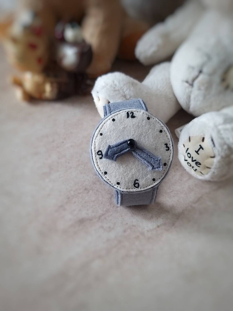 Handmade felt watch, soft felt watch, Birthday gift, Christmas Gift, watch for baby and toddler, kids' bracelet, kids accessories image 5