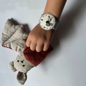 Handmade felt watch, soft felt watch, Birthday gift, Christmas Gift, watch for baby and toddler, kids' bracelet, kids accessories image 10