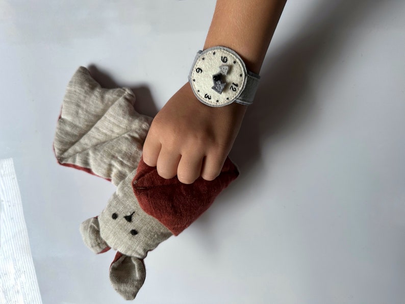 Handmade felt watch, soft felt watch, Birthday gift, Christmas Gift, watch for baby and toddler, kids' bracelet, kids accessories image 10