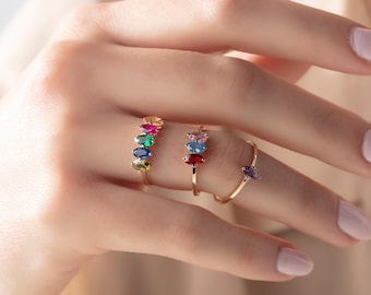 Personalized Gold Family Birthstone Ring, Custom Gemstone Jewelry