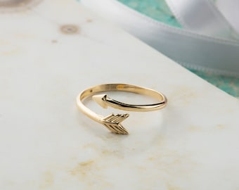 14K Solid Gold Arrow Ring, Dainty Gold Band
