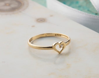 14K Solid Gold Heart Ring, Designer Heart Ring, Unique Heart Ring, Dainty Band Ring, Sisters Gift,Best Friend Gift