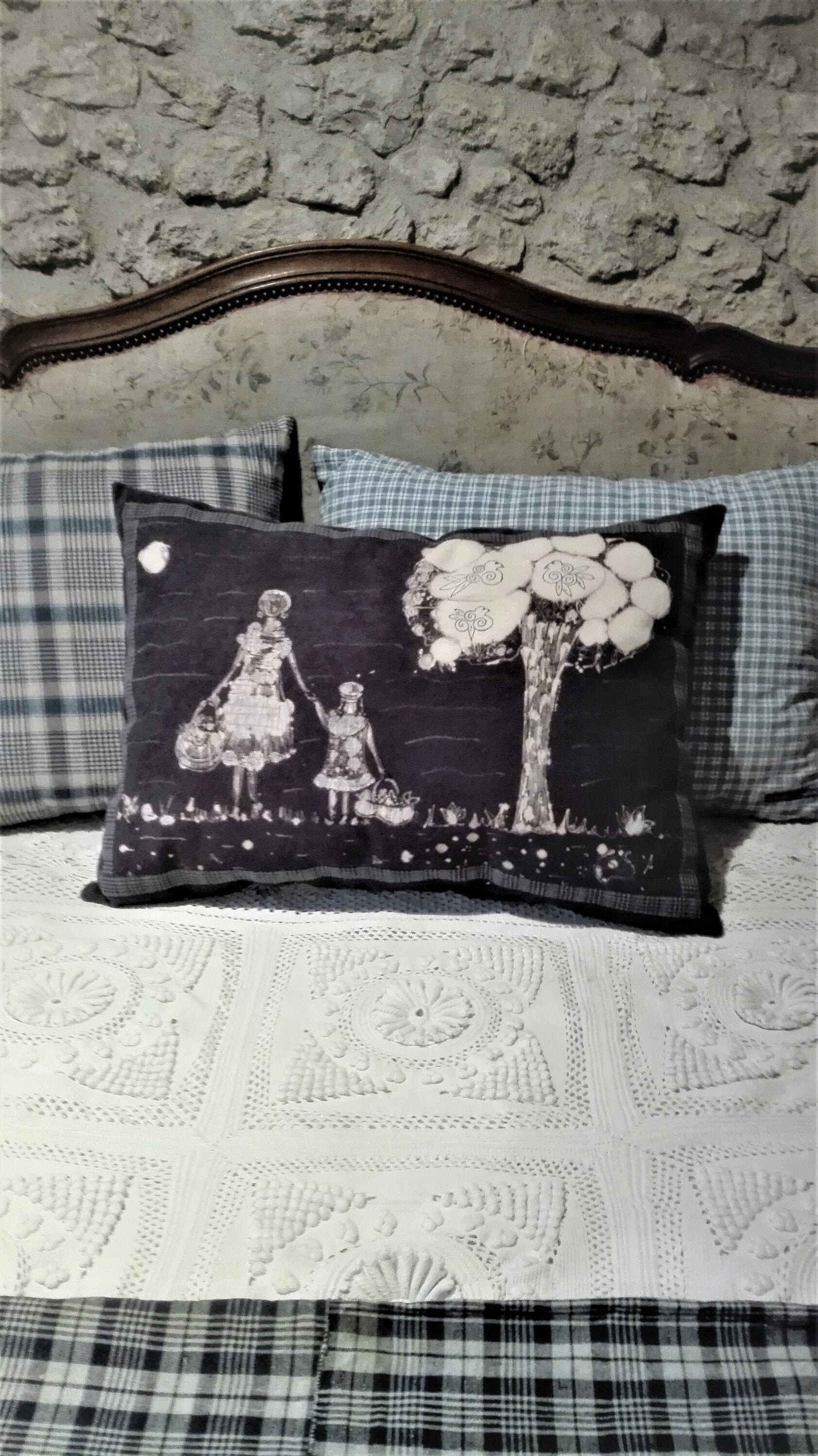 Coussin Illustré à La Main Un Jour D Été