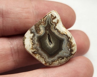 Tumbled Kentucky agate